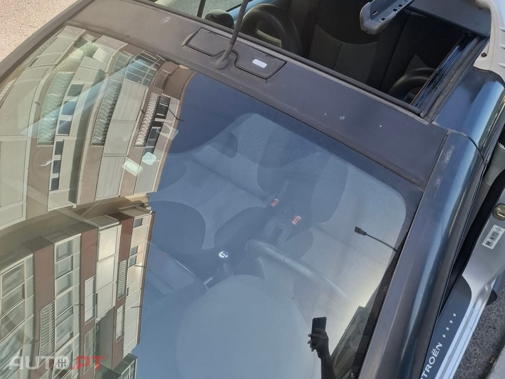 Citroën C3 Pluriel 1.4 HDI — fotografia 10