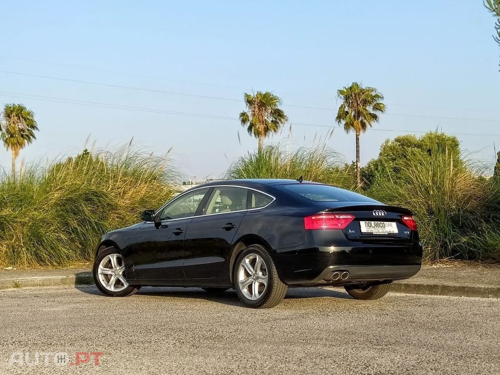 Audi A5 2.0 TDI Multitronic Business Line Sport
