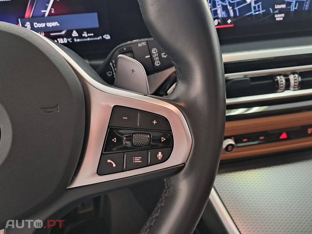 BMW 320 e Touring Pack Desportivo M Auto