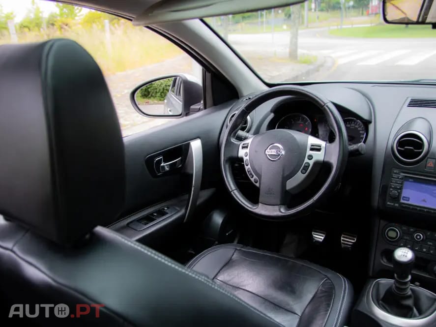 Nissan Qashqai +2 2.0 DCi PREMIUM Sport