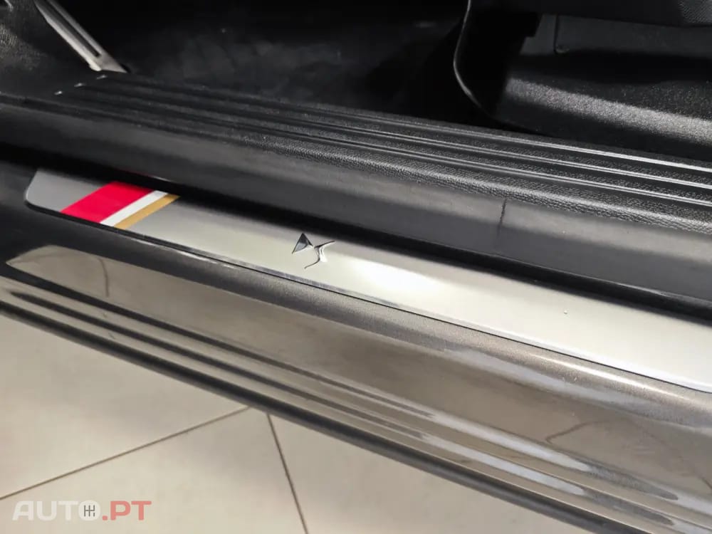 DS DS7 Crossback BlueHDI 130 Aut. Performance Line +