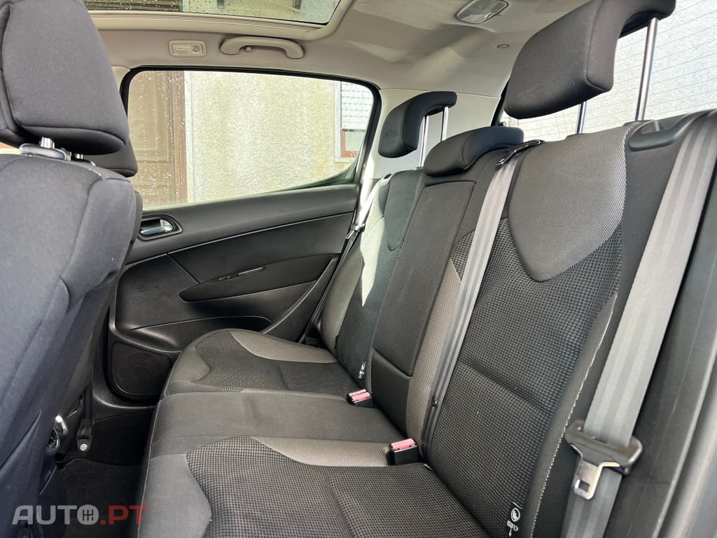 Peugeot 308 1.6 HDi Sport