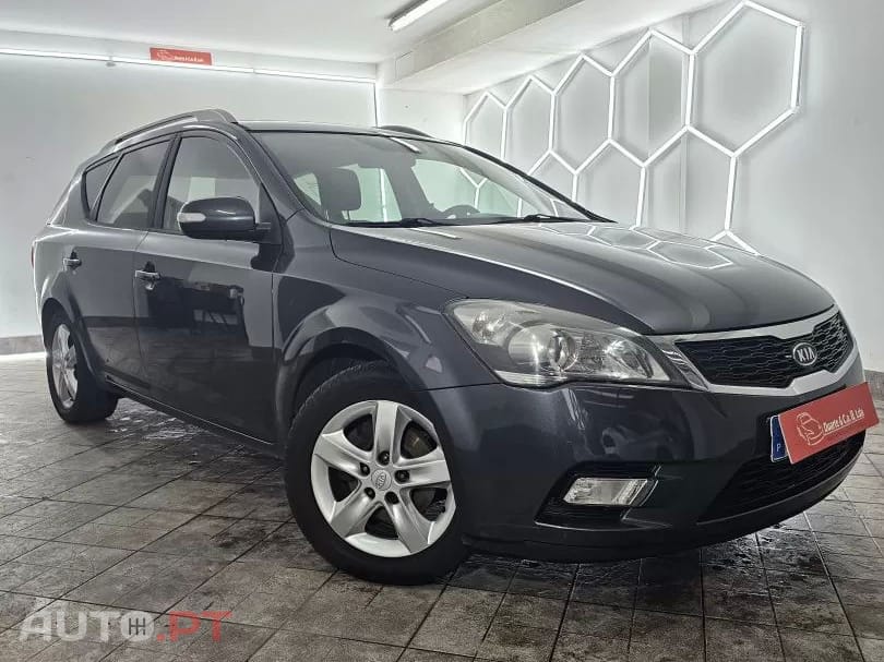 Kia Ceed SW 1.4 CVVT EX ISG