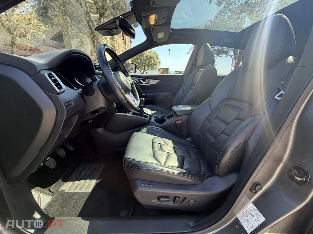 Nissan Qashqai 1.5 dCi N-Connecta