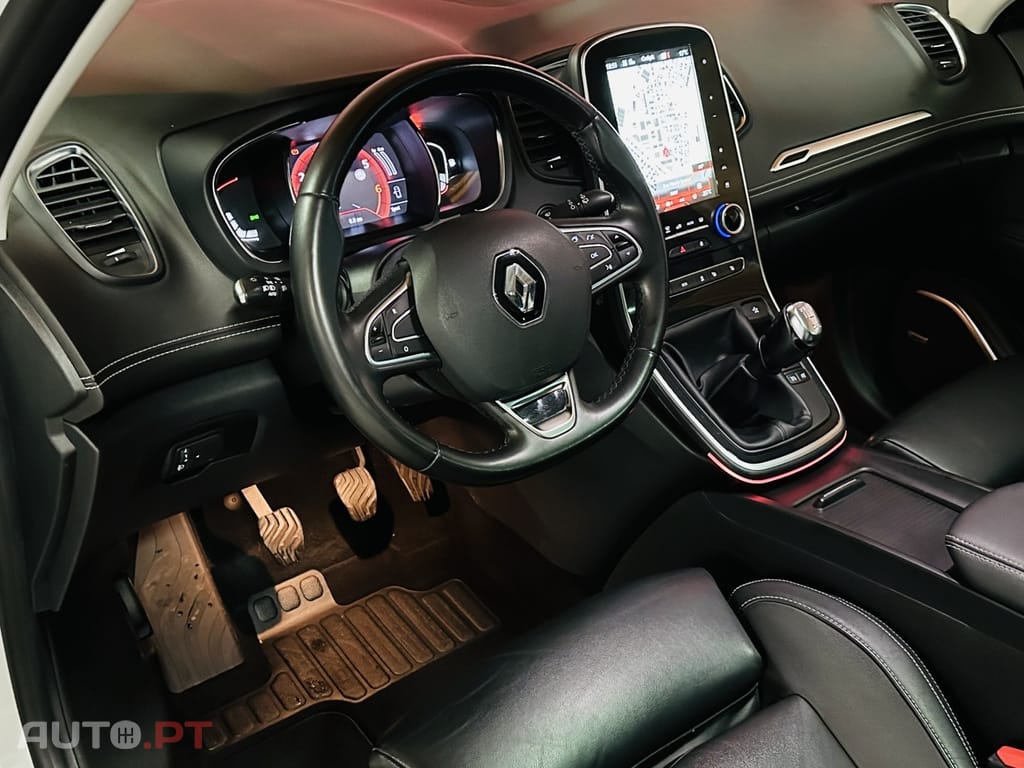Renault Scénic 1.2 TCE Sport SS