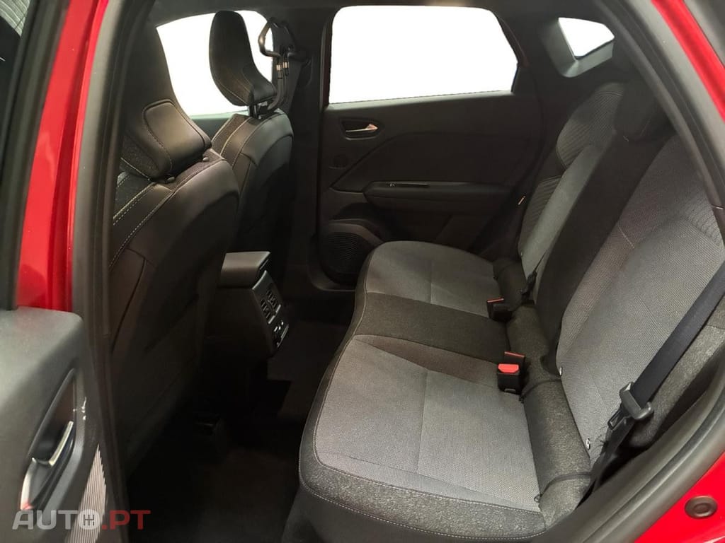 Renault Captur 1.6 E-Tech Full Hybrid Techno