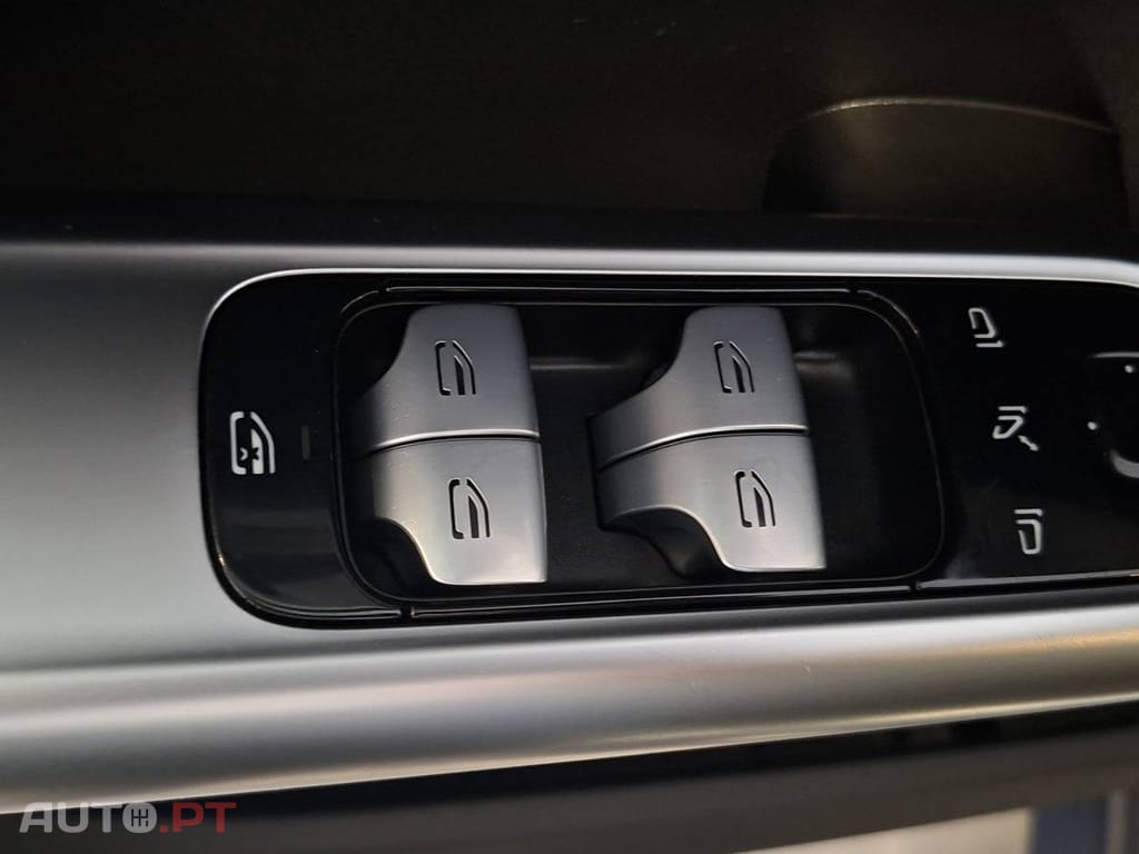 Mercedes-Benz C 300 de 4Matic 9G-TRONIC AMG Line Advanced
