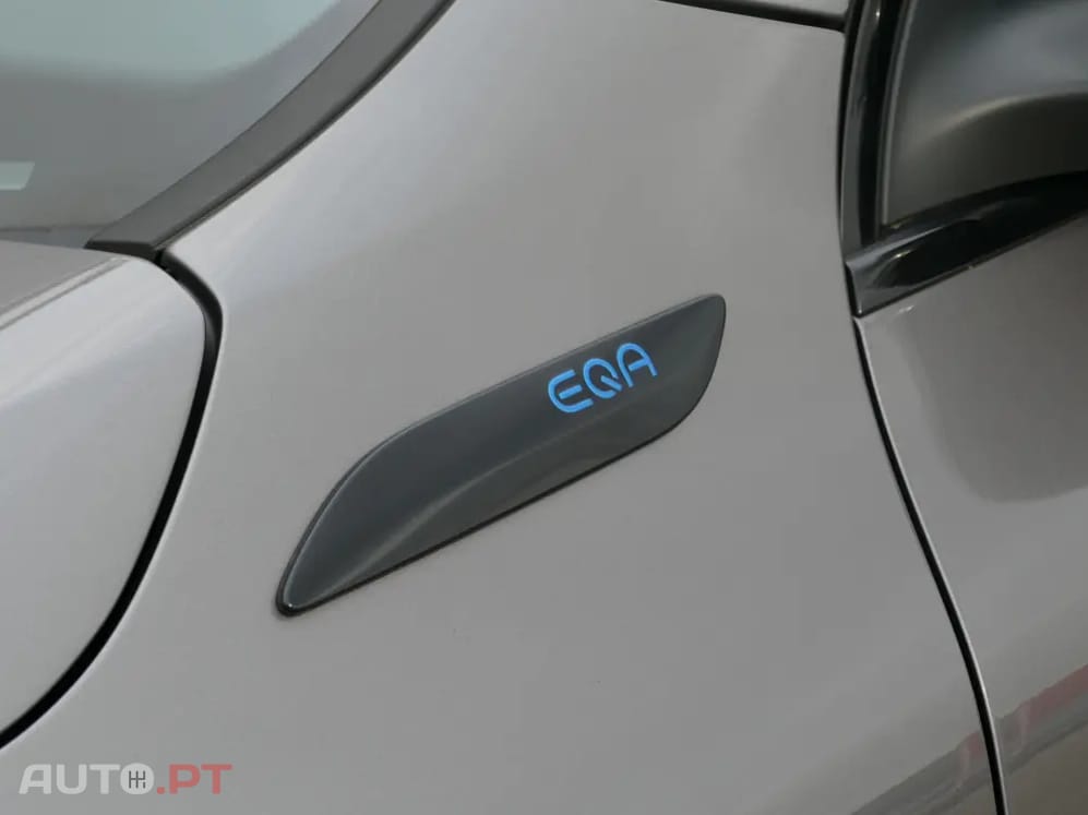 Mercedes-Benz EQA 250 AMG Line