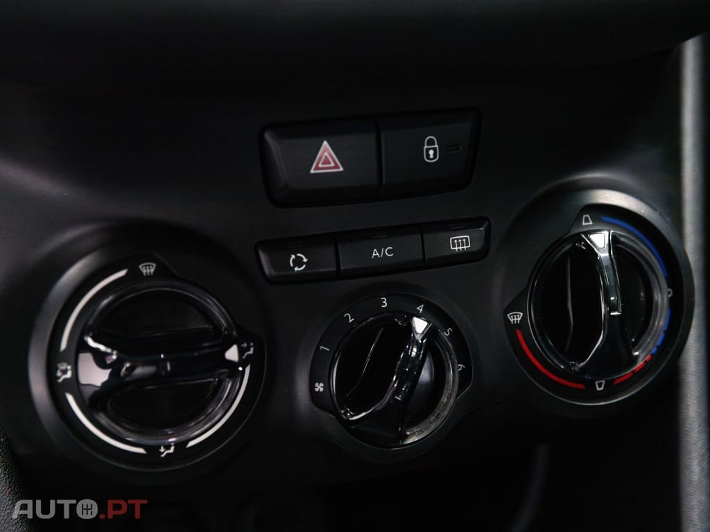 Peugeot 208 1.6 e-HDi Active