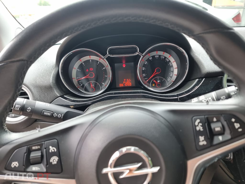 Opel Adam 1.2 Glam