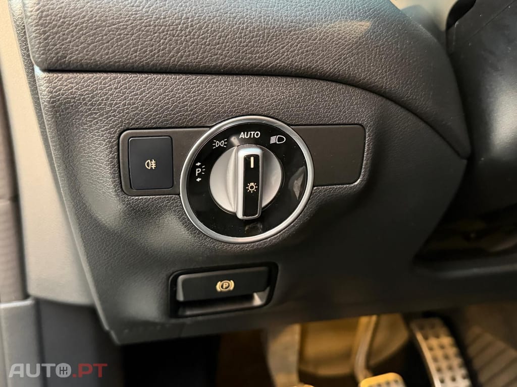 Mercedes-Benz CLA 180 d AMG Line