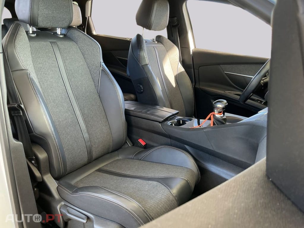 Peugeot 5008 GT
