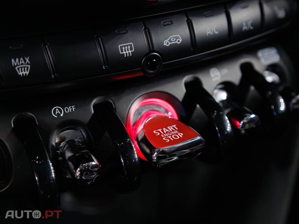 MINI Cooper One