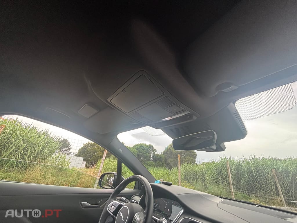 Jaguar I-Pace EV400 R-Dynamic HSE AWD
