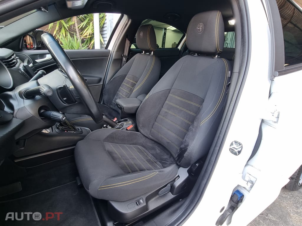 Alfa Romeo Giulietta 1.6 JTDm Sport J18 TCT
