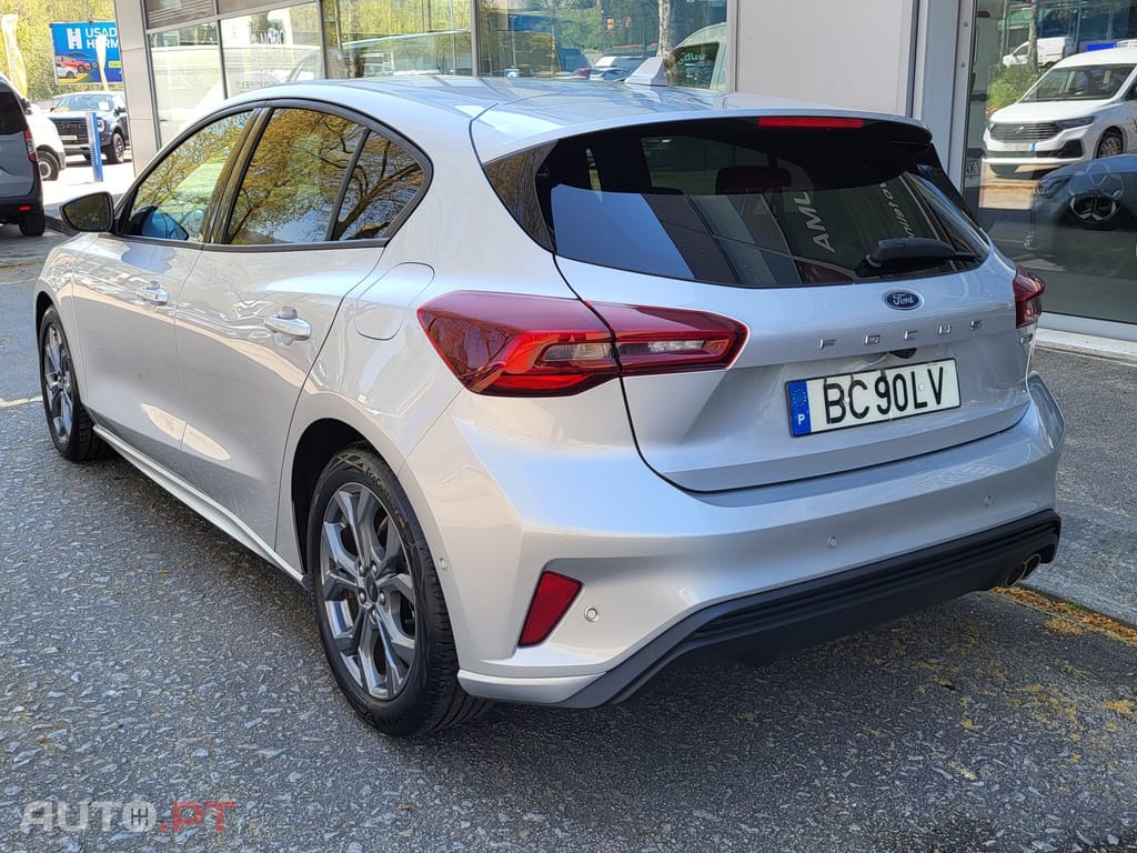 Ford Focus 1.0 EcoBoost MHEV ST-Line
