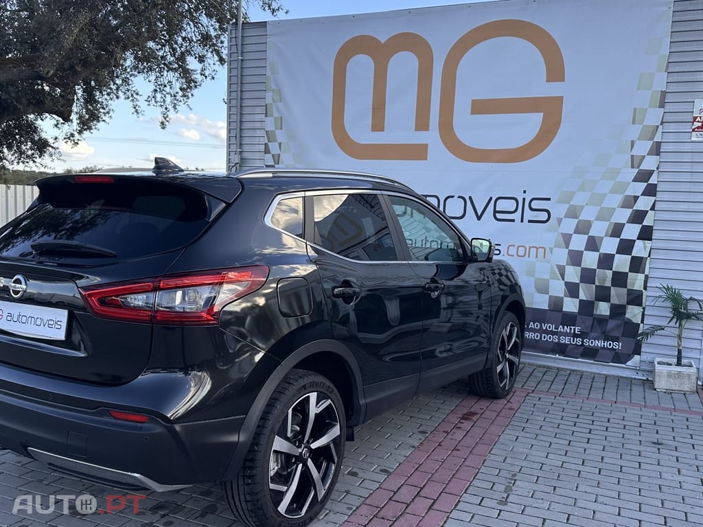 Nissan Qashqai 1.2 DIG-T Tekna Premium Bose