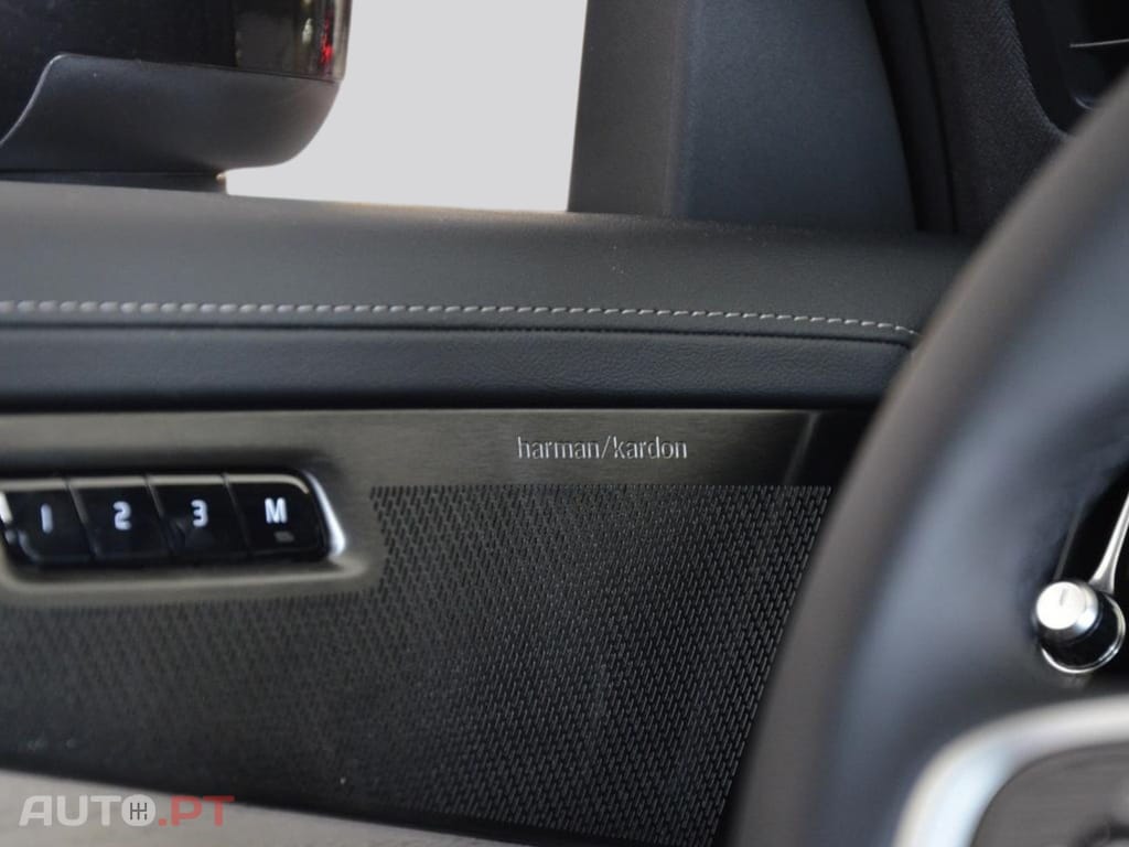 Volvo XC90 T8 Plus AWD I.V.A DEDUTIVEL 