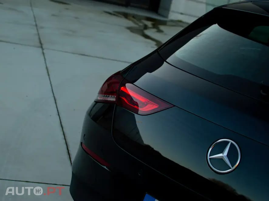 Mercedes-Benz CLA 180 d Business Solutions