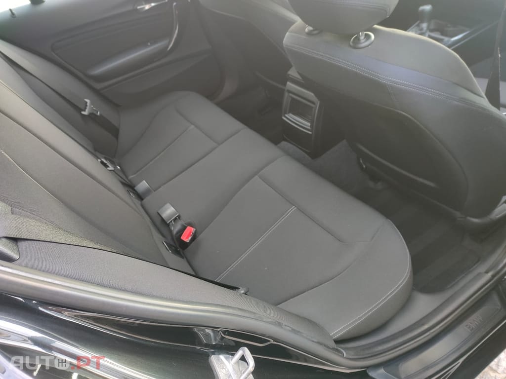 BMW 116 Série 1 - 116d efficientdynamics line sport