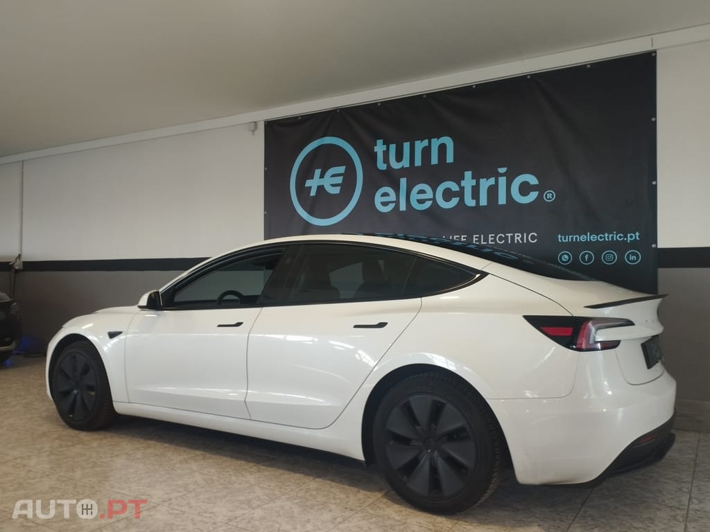 Tesla Model 3 Tração Traseira Premium