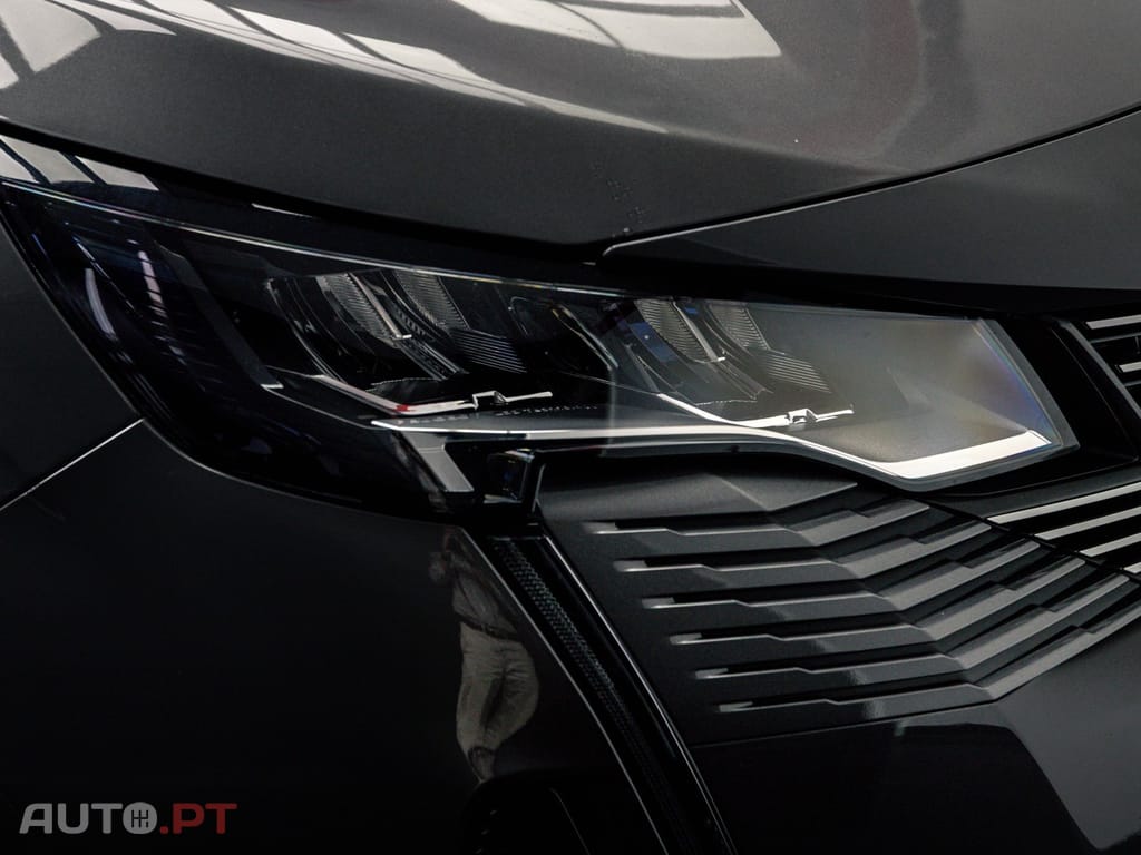 Peugeot 3008 1.6 Hybrid Allure Pack e-EAT8
