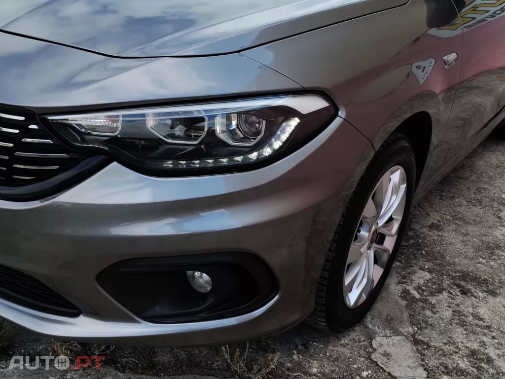 Fiat Tipo 1.3 M-Jet Lounge