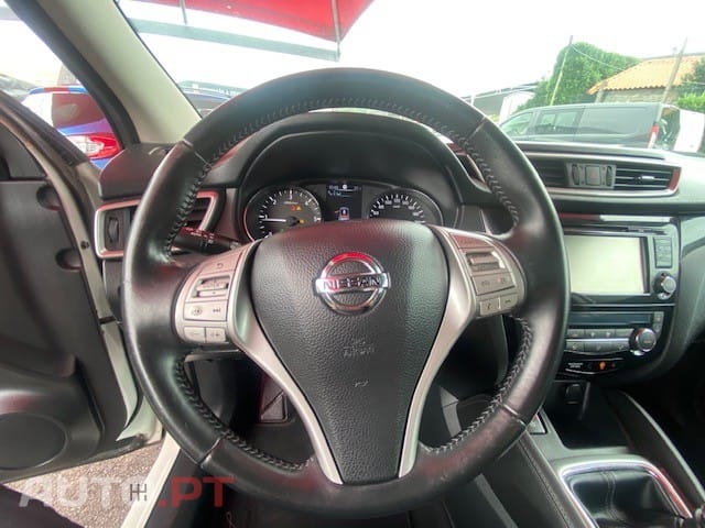 Nissan Qashqai 1.5 dCi Tekna