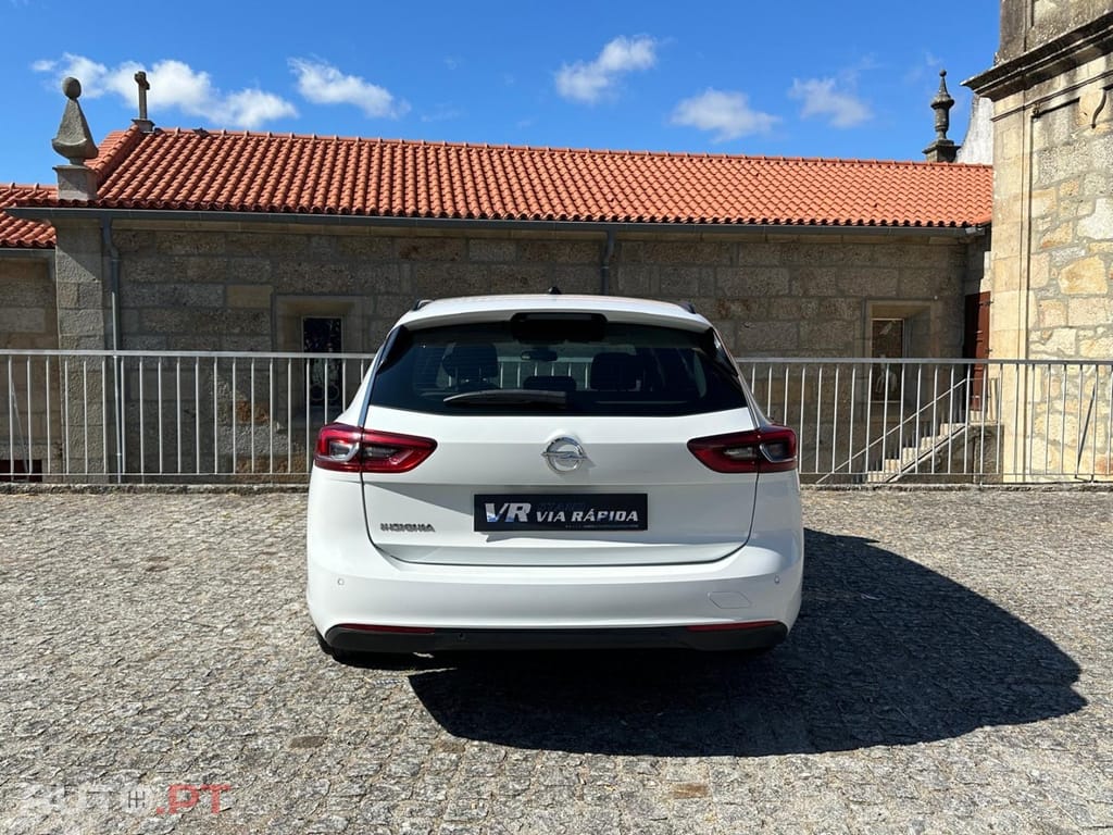 Opel Insignia 1.5 D Business Edition