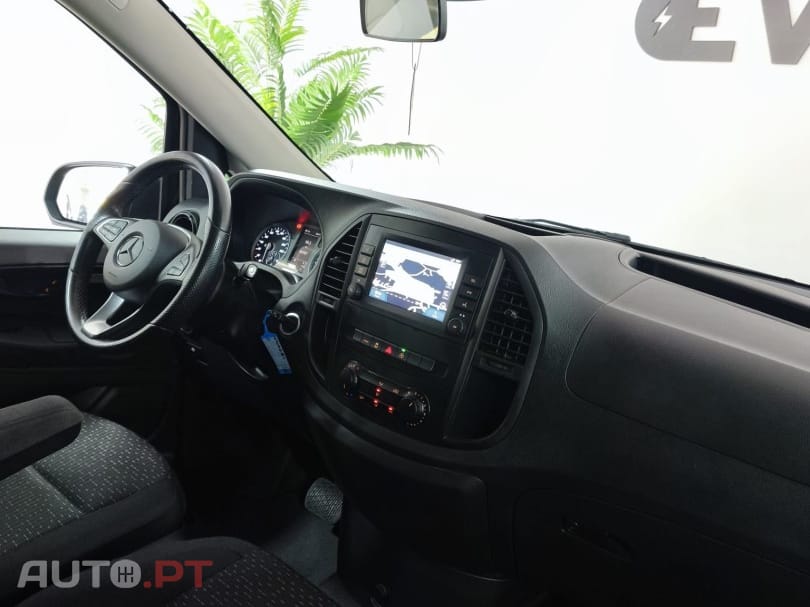 Mercedes-Benz Vito 116 CDi/32 Compacto Select