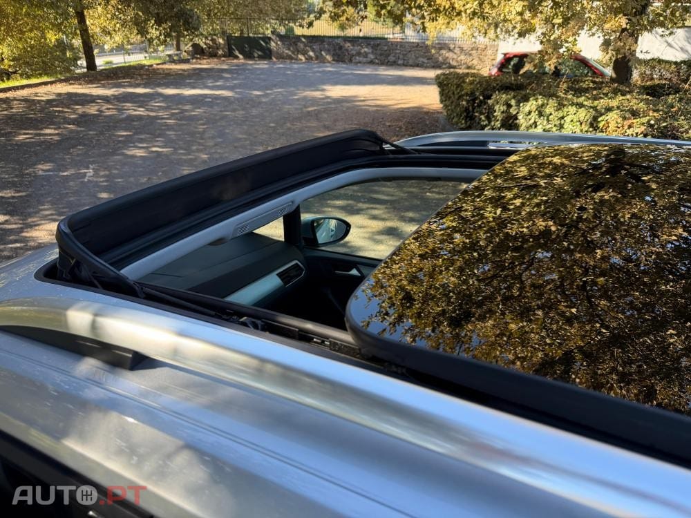 Volkswagen Touran 2.0 TDI Highline DSG