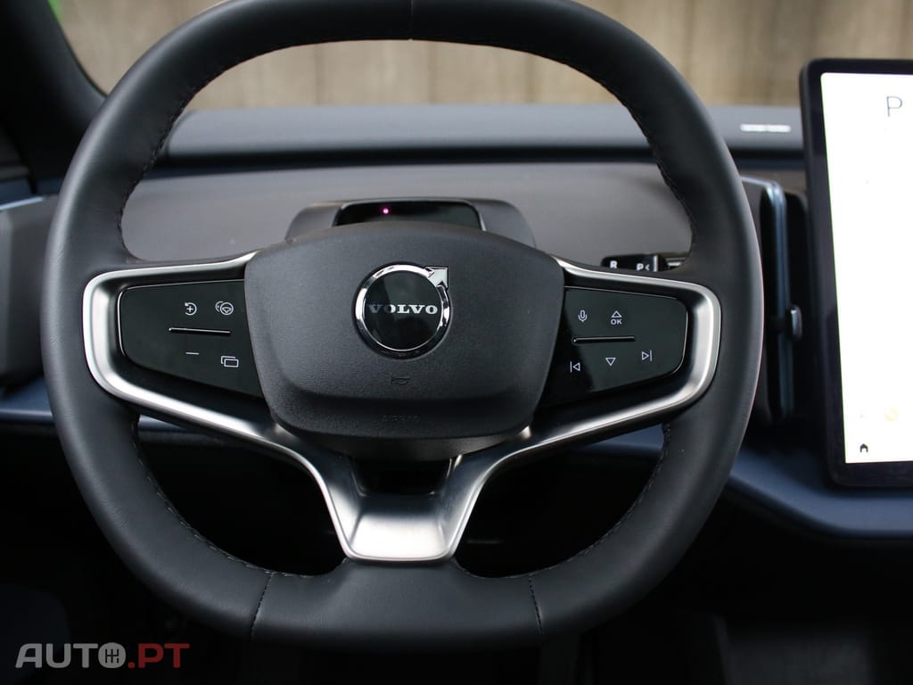 Volvo EX30 69 kWh Single Motor Extended Range Ultra