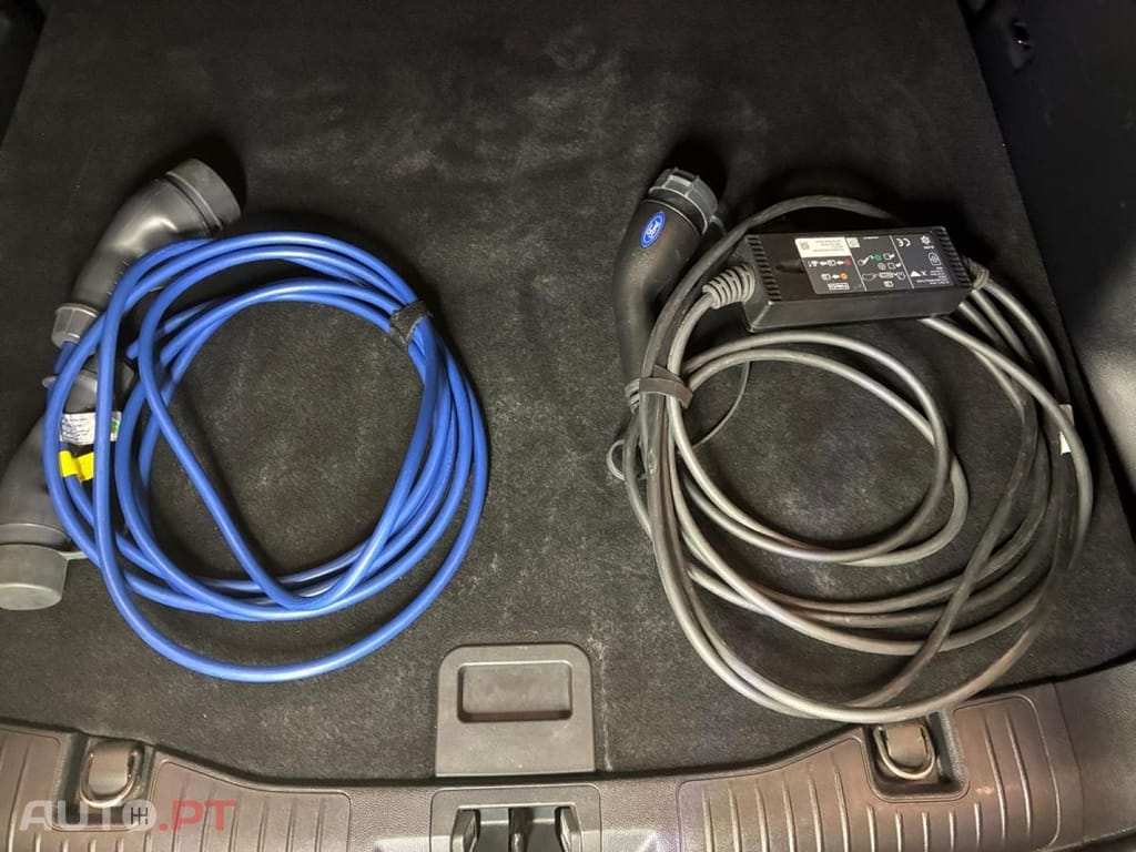 Ford Kuga 2.5 Powershift PHEV ST-Line Business