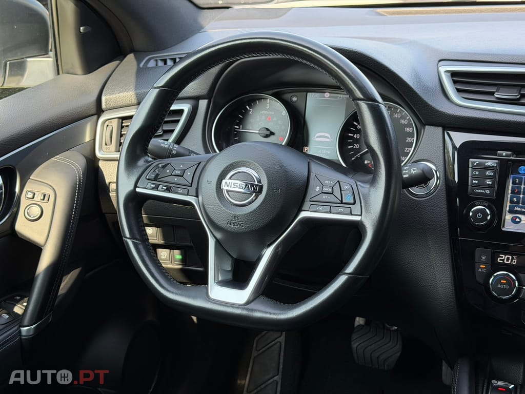 Nissan Qashqai 1.6 dCi Tekna Premium Pele Preta Xtronic