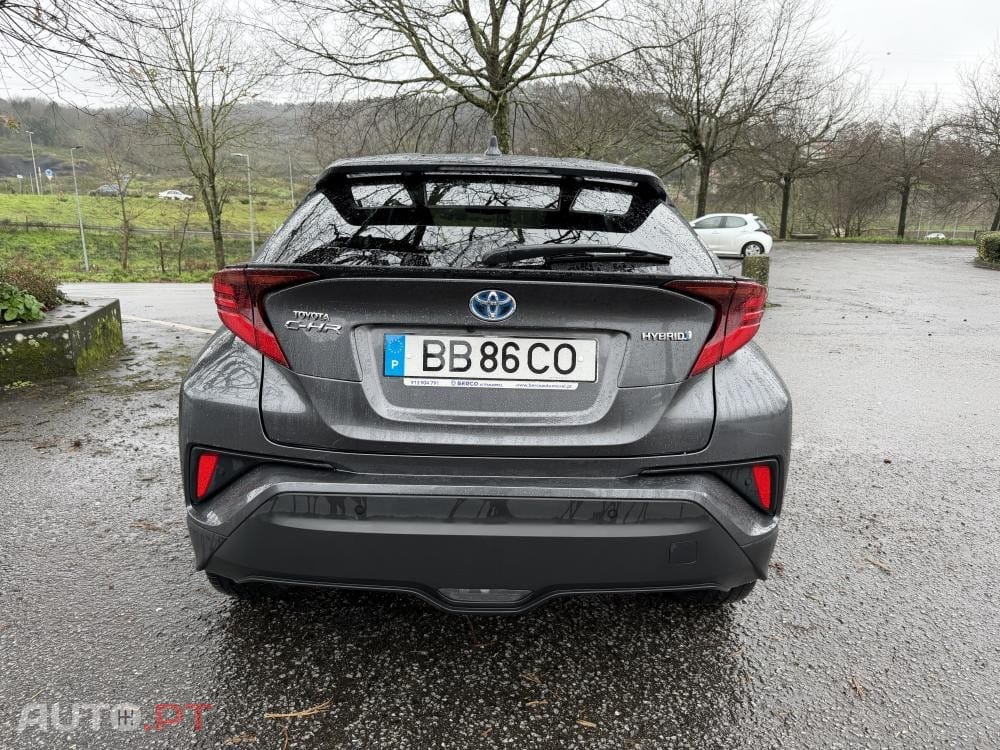 Toyota C-HR 1.8 Hybrid Square Collection