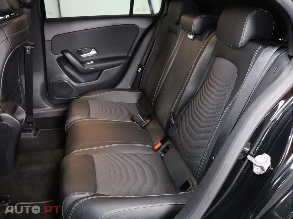 Mercedes-Benz A 250 e Auto