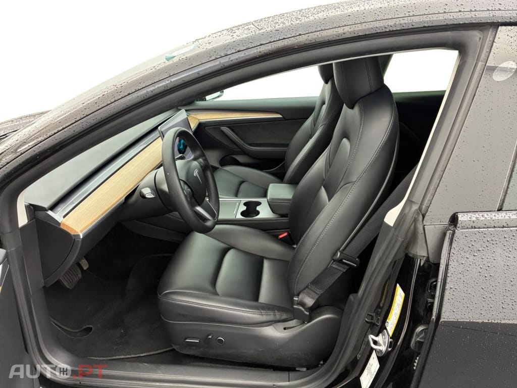 Tesla Model 3 Long-Range Dual Motor AWD