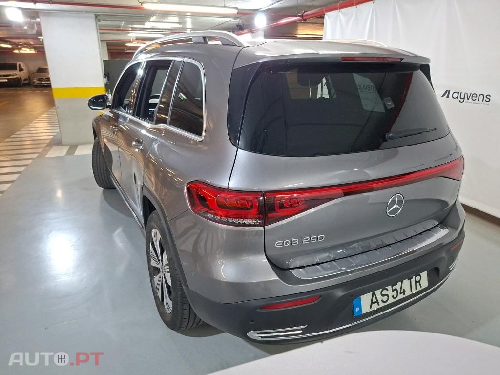 Mercedes-Benz EQB 250 Progressive