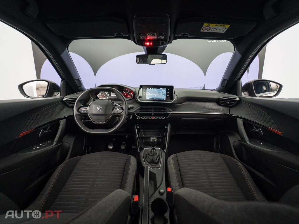 Peugeot 2008 1.2 PureTech Active Pack