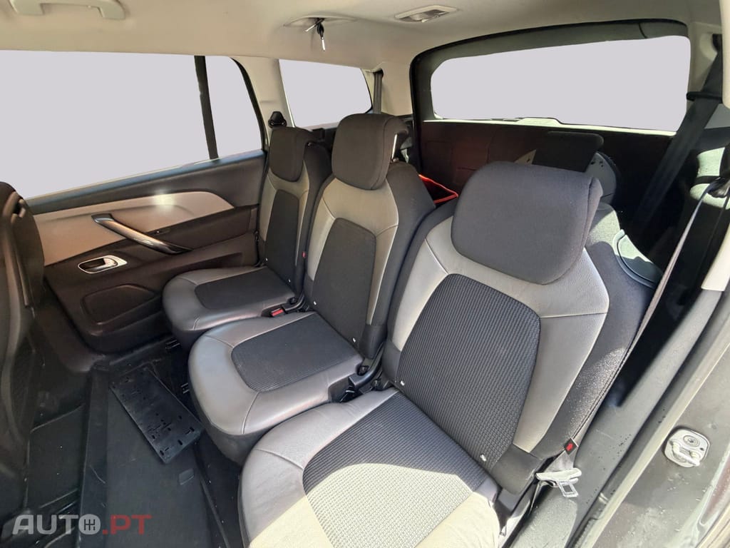 Citroen C4 Grand Picasso 1.2 e-THP Shinne