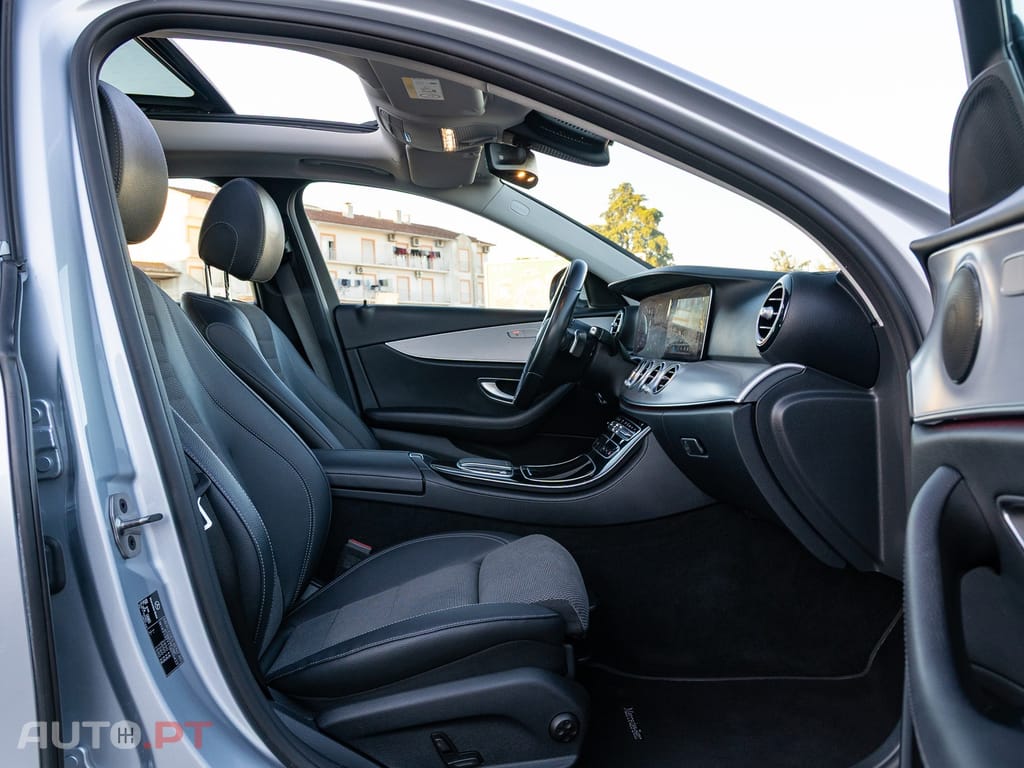 Mercedes-Benz E 300 de Avantgarde 4Matic
