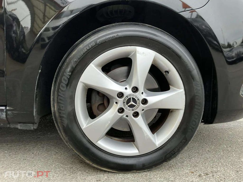 Mercedes-Benz V 220 d Longo Avantgarde Aut.