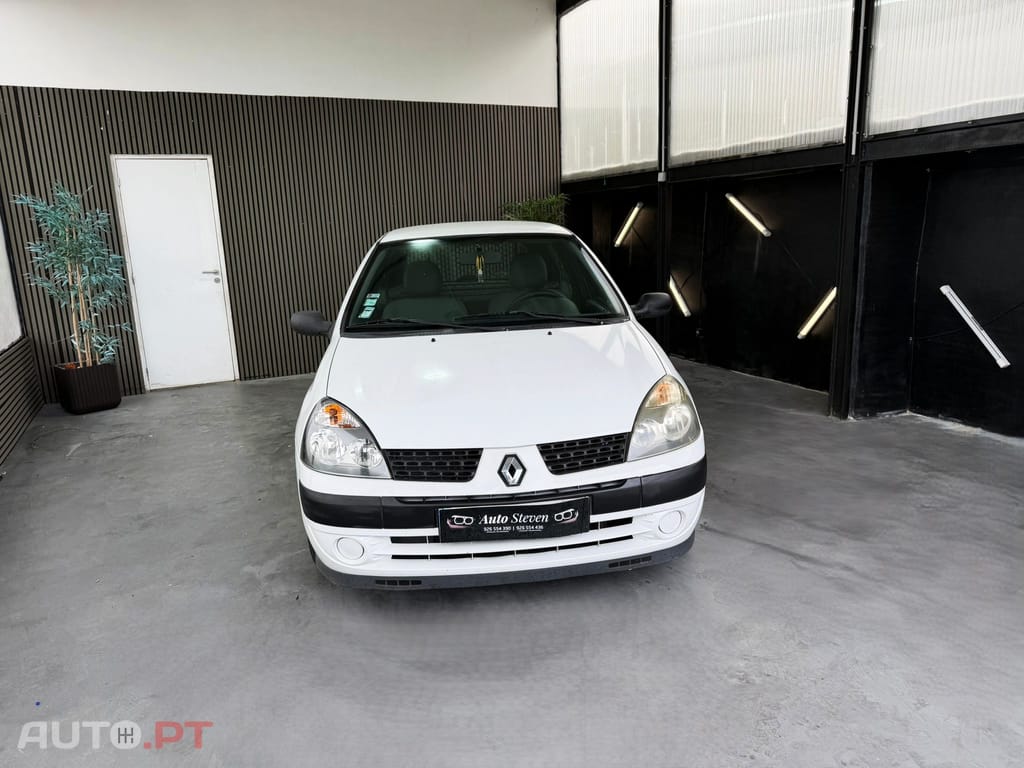 Renault Clio Van