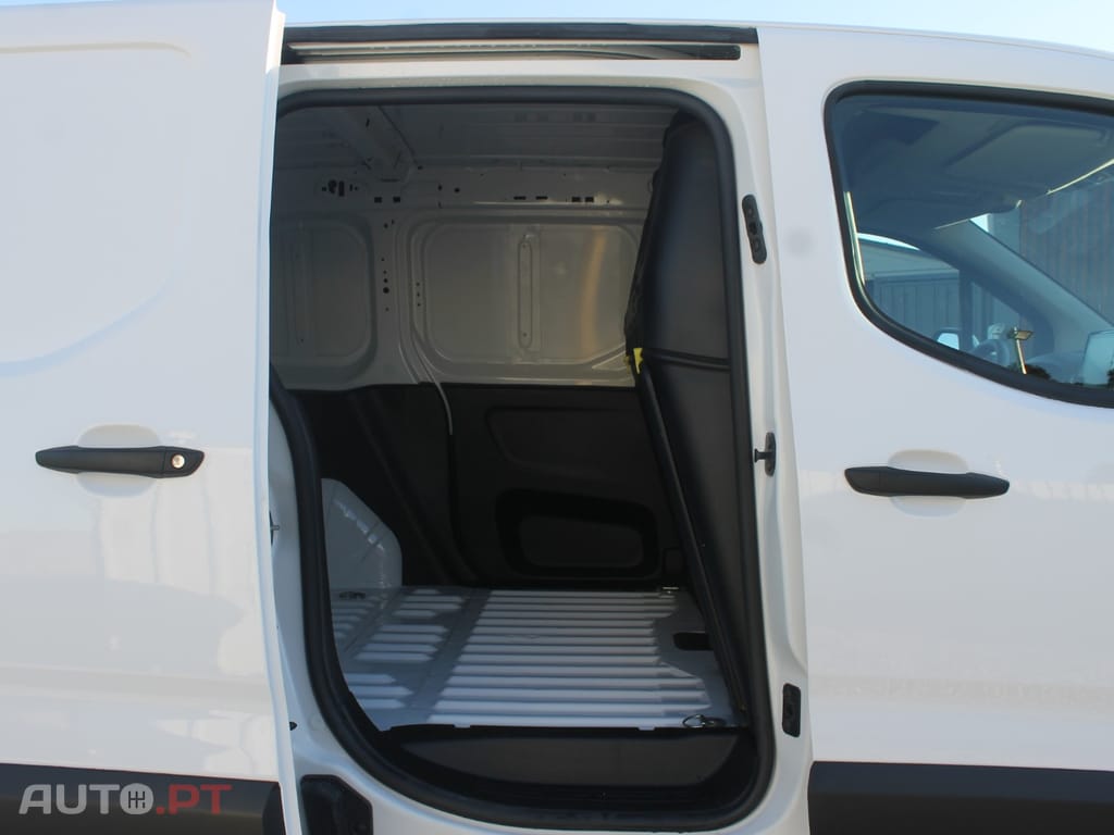 Opel Combo Van 1.5 CDTI - 3 LUGARES - IVA DEDUTÍVEL