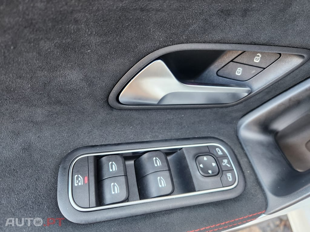 Mercedes-Benz CLA 200 d Shooting Brake 8G-DCT AMG Line