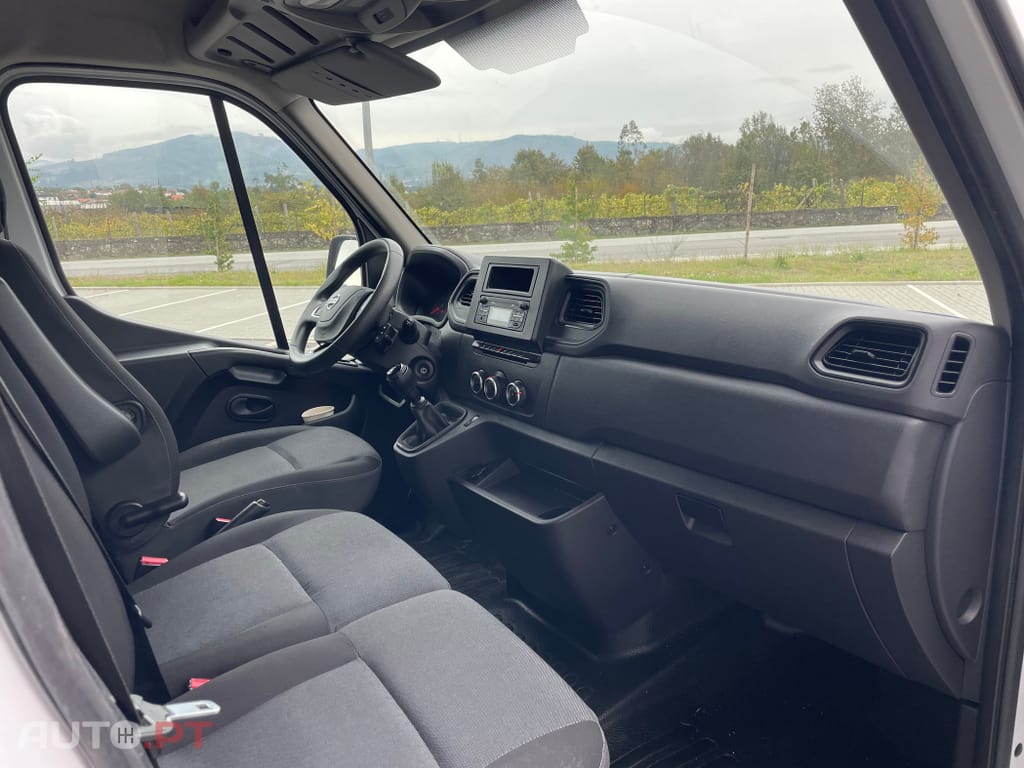 Nissan NV400 2.3 DCi L3H2 3.5T Comfort+PNavi