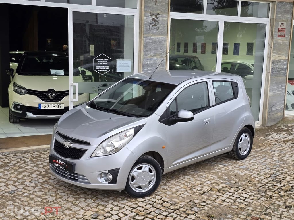 Chevrolet Spark 1.0 L