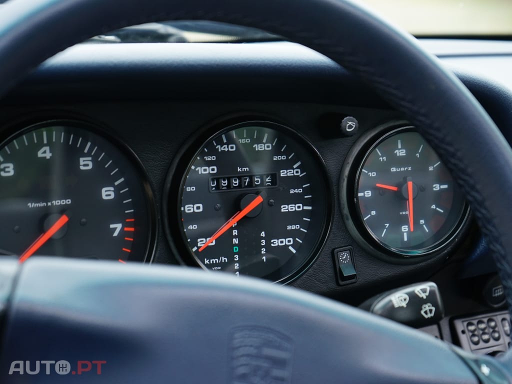 Porsche 911 993 Carrera 2