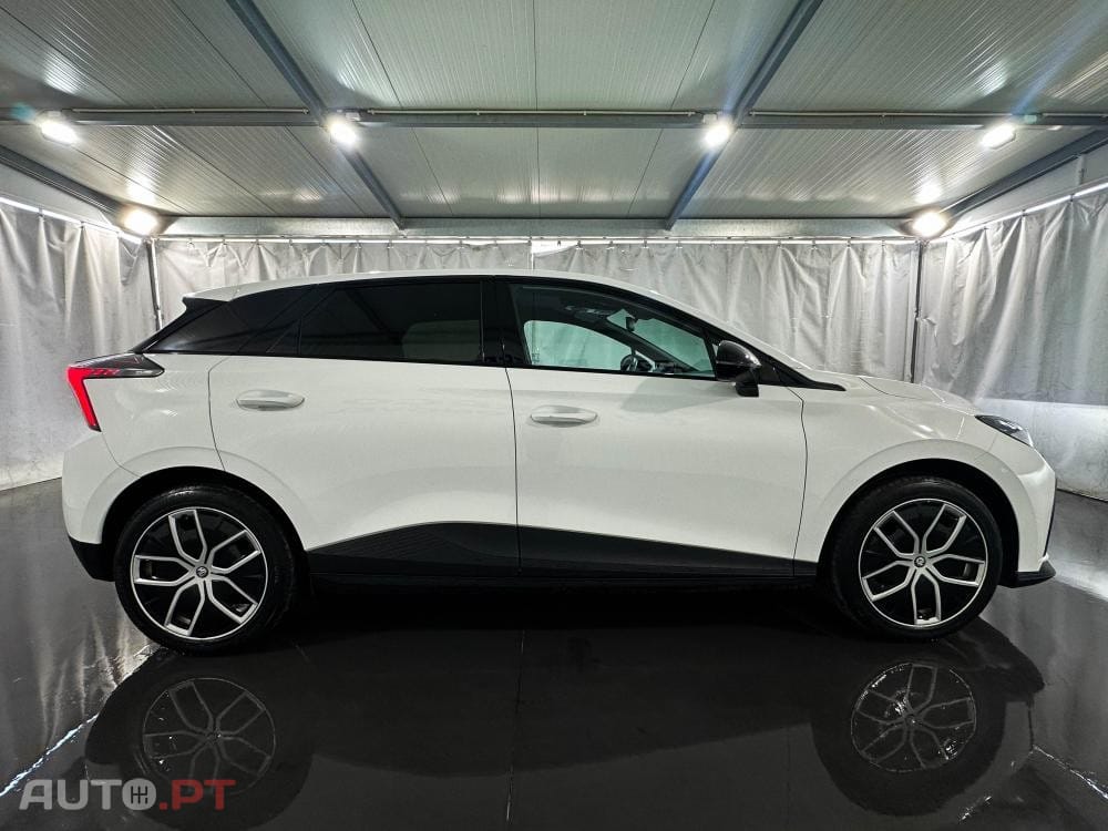 MG MG4 64 kWh Luxury