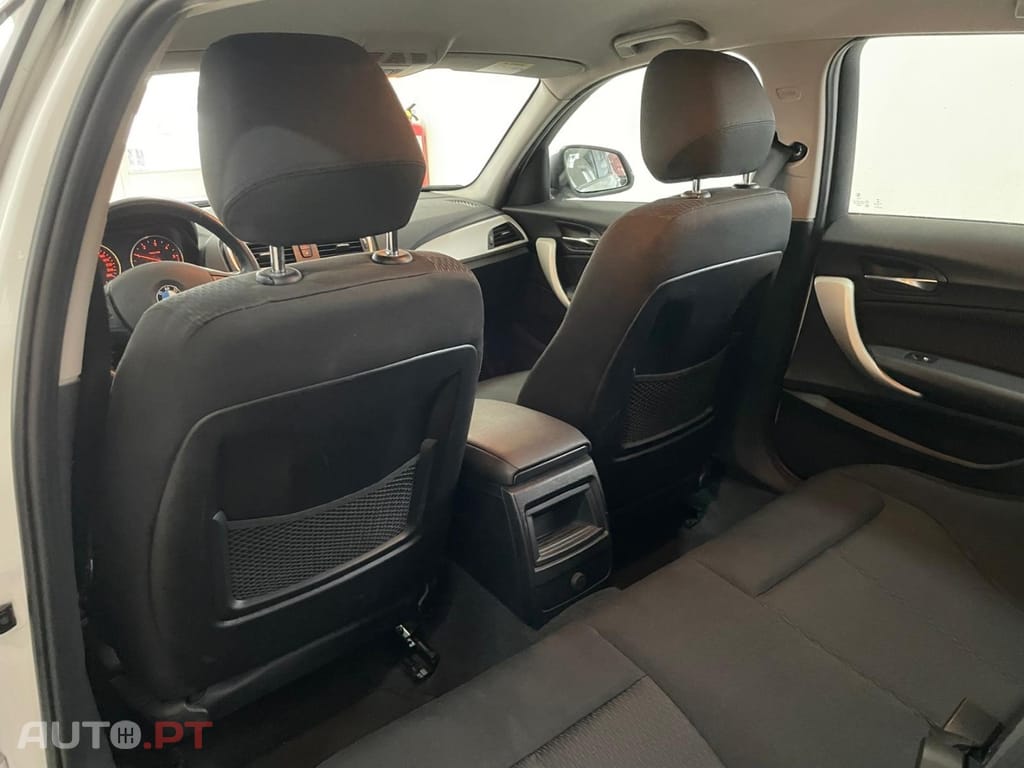 BMW 116 d Line Luxury Auto